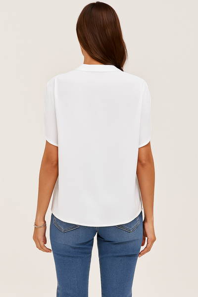 Elegant Blouse with V-Neck for Women – Calista